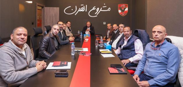 الخطيب يقود رؤية الأهلي للمستقبل: مستجدات مشروع استاد الأهلي والفروع الجديدة في المحافظات
