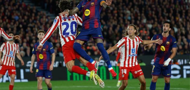فليك يكشف الستار: قائمة برشلونة الرسمية لمباراة أتلتيكو مدريد الحاسمة في الليجا