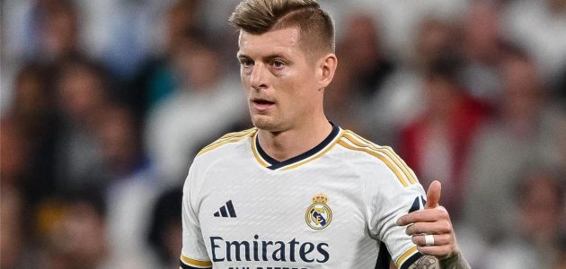 توني كروس ودوره الجديد في ريال مدريد: أسطورة تعود لإلهام الملكي من بوابة الإدارة